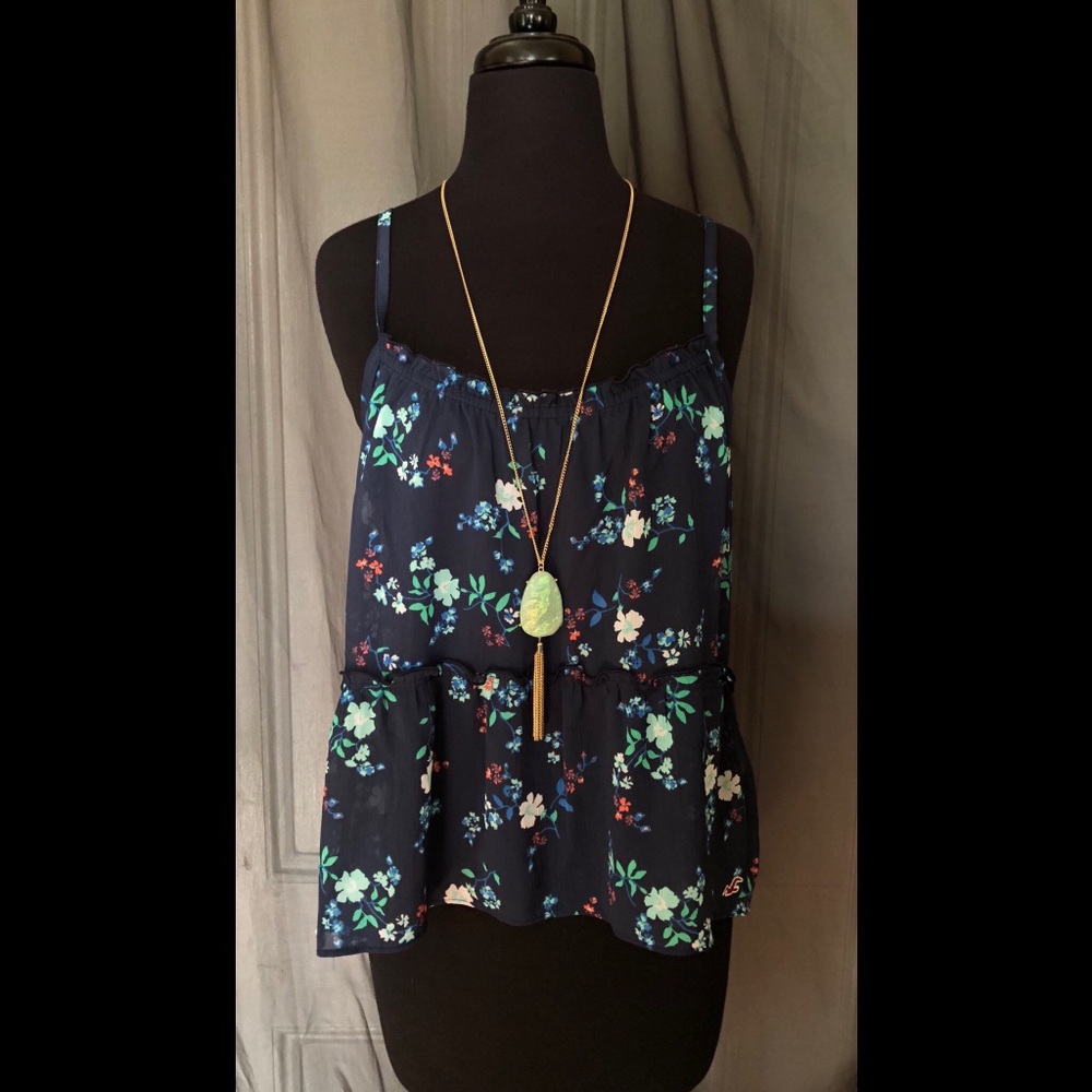 NWT Hollister floral tank